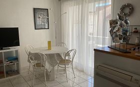 Appartement Proche Des Halles